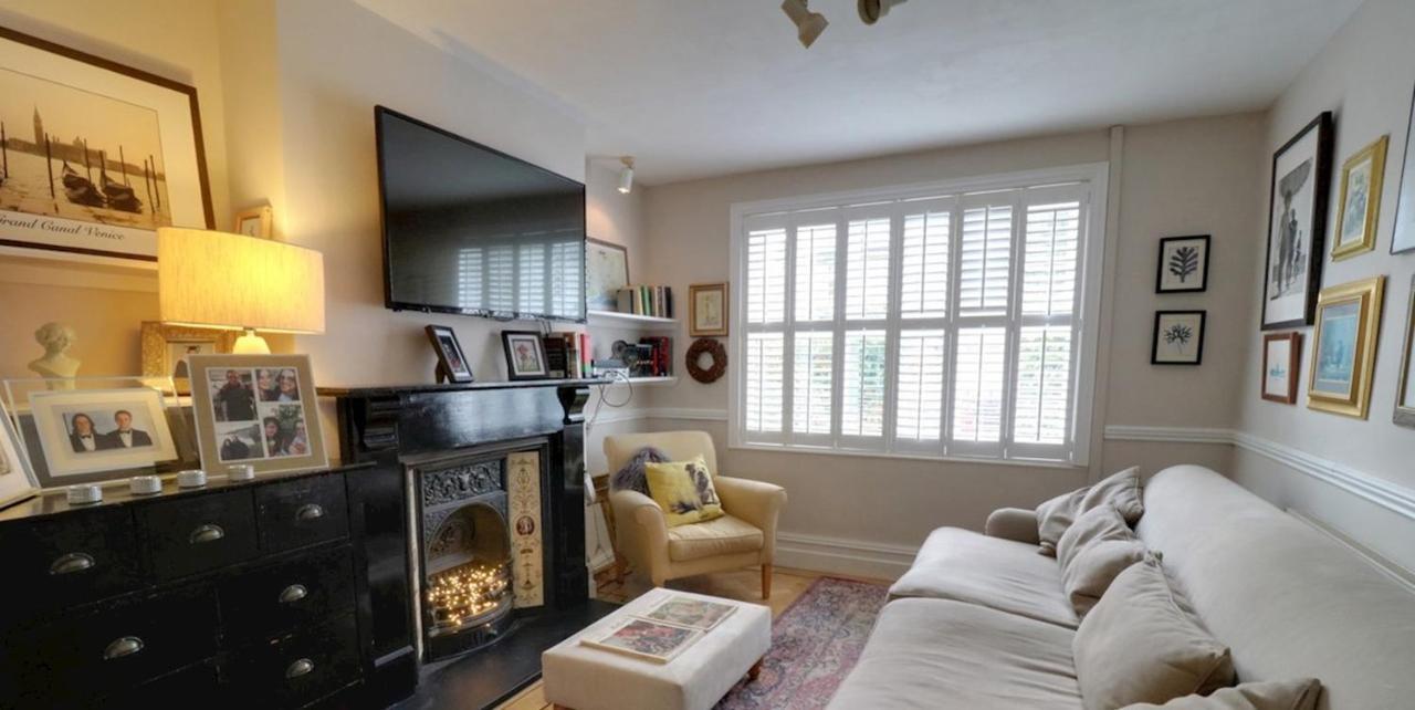 Cosy, Dog Friendly House On The Fringe Of The Brecon Beacons Villa Tredegar Exteriör bild